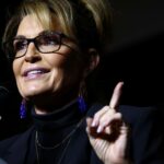 Sarah Palin pierde las elecciones para el escaño en la Cámara de Representantes de Alaska frente a la representante demócrata Mary Peltola, lo que pone fin a su regreso, proyecta NBC News