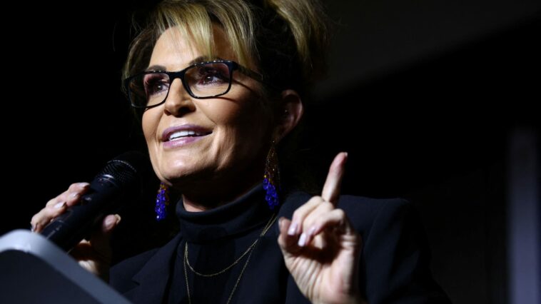 Sarah Palin pierde las elecciones para el escaño en la Cámara de Representantes de Alaska frente a la representante demócrata Mary Peltola, lo que pone fin a su regreso, proyecta NBC News