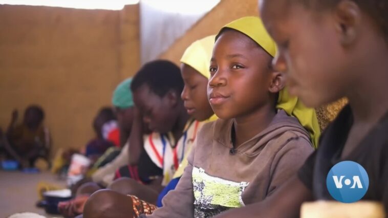 UNICEF intenta evitar que la crisis educativa de Burkina Faso se extienda a los países costeros