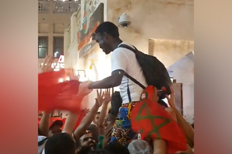 Unidad Africana: Aficionados de Marruecos y Senegal celebran a Sadio Mane
