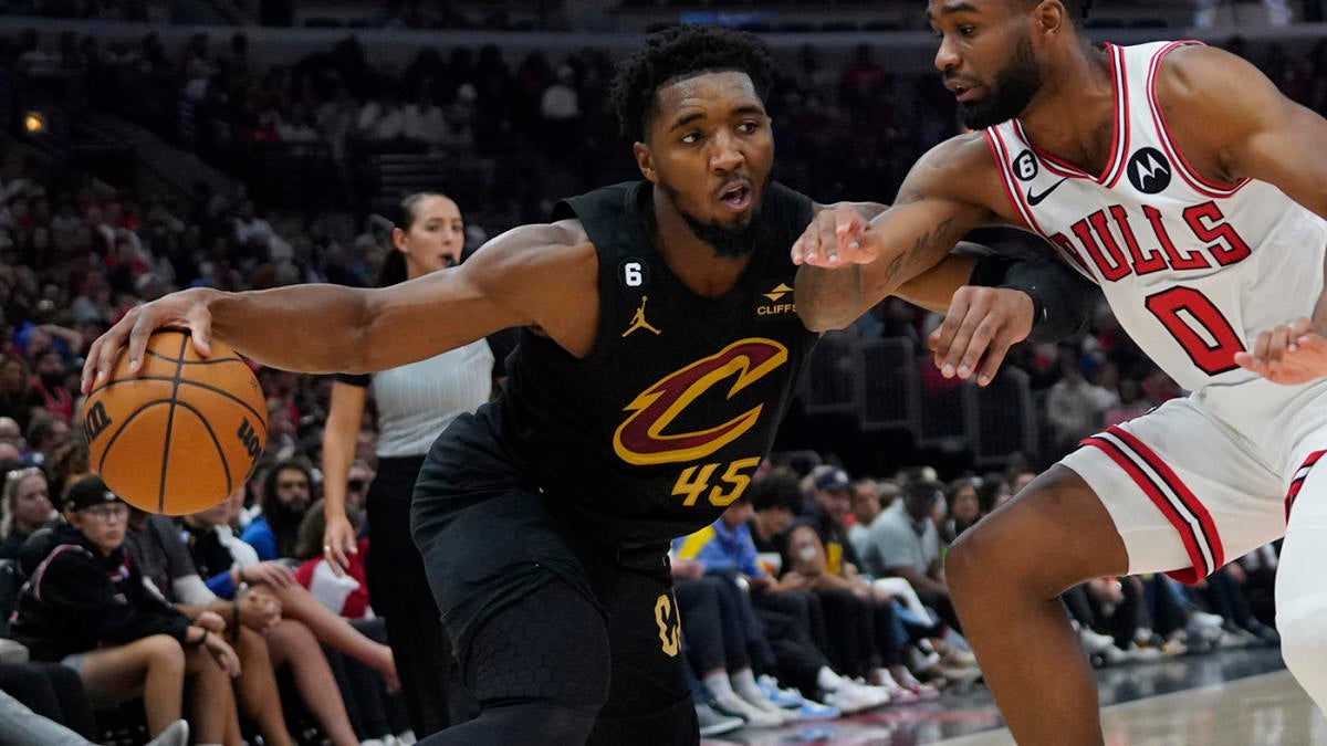 NBA DFS: Las mejores selecciones diarias de baloncesto de DraftKings y FanDuel para el 6 de diciembre incluyen a Donovan Mitchell
