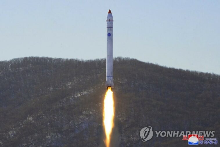(3rd LD) N. Korea says it conducted &apos;important&apos; test for developing reconnaissance satellite