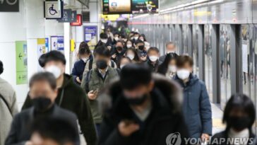 Seoul subway fares likely to rise next year due to budget problem, officials say