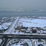(LEAD) Heavy snow causes car accidents, flight cancellations