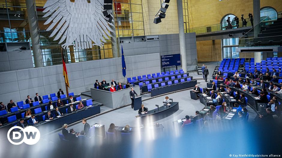 Alemania aprueba proyecto de ley para acelerar trámites de asilo
