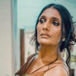 Anu Aggarwal dice que su necesidad de amor se satisface de otra manera: 'No es sexo'