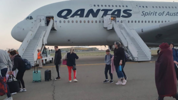 Avión de Qantas en ruta para recoger pasajeros atrapados en Bakú