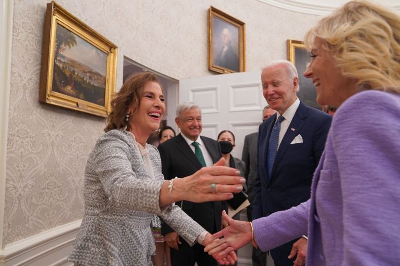 Beatriz Gutiérrez Müller celebra 200 años de la relación México-Estados Unidos
