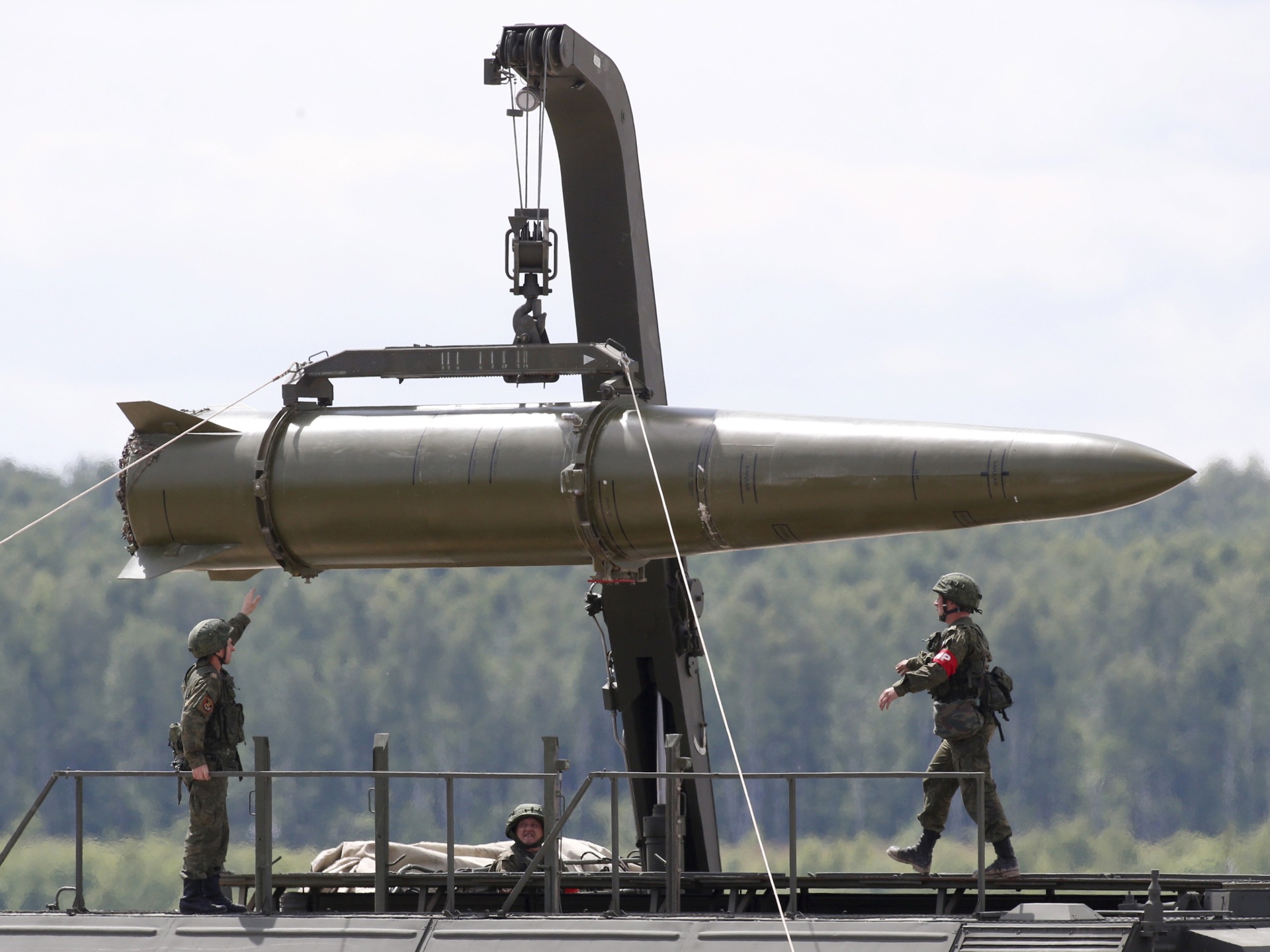 Bielorrusia dice que los sistemas de misiles rusos Iskander están listos para su uso
