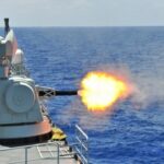Buques de guerra rusos en el Mar Negro sugieren que Moscú podría estar preparando ataques con misiles