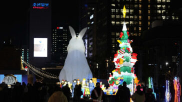 COMENTARIO: Navidad en Corea del Sur empañada por problemas económicos y dolor persistente