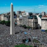 Calles de Buenos Aires llenas de alegría por recibir a la Selección Argentina
