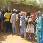 Camerún dice paz y retorno de civiles en regiones conflictivas