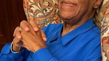 Bill Cosby publicó esta foto en Instagram en julio para celebrar su 85 cumpleaños.  Fue liberado de prisión en junio de 2021, después de haber cumplido tres años de su sentencia de diez años, luego de que la Corte Suprema de Pensilvania anulara su condena.  Ahora ha sido demandado nuevamente