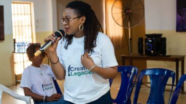'Comunión con los creativos': los eventos literarios florecen en Nigeria