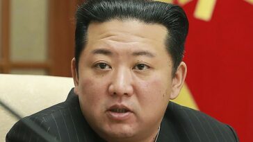 En la foto: Kim Jong Un asiste a una reunión del Comité Central del gobernante Partido de los Trabajadores en Pyongyang el 19 de enero de 2022.
