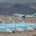 Corea del Sur evaluará a los viajeros de China en medio del aumento de COVID