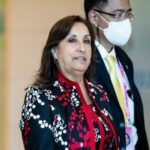 Dina Boluarte destituye a autoridades locales en Perú