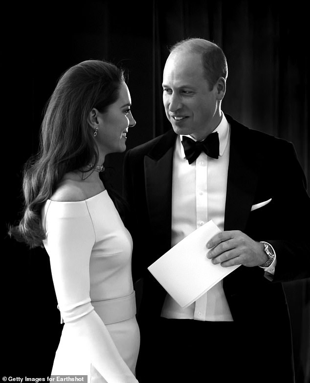 El Príncipe y la Princesa de Gales se veían amados como siempre en conmovedoras instantáneas detrás de escena de Instagram en la ceremonia de entrega de premios Earthshot Prize de este año en Boston.