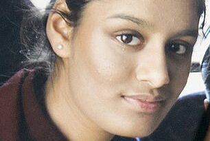 Shamima Begum tenía 15 años cuando ella y otras dos alumnas del este de Londres viajaron a Siria para unirse a ISIS en febrero de 2015.