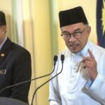 El nuevo gabinete de Malasia encabezado por Anwar Ibrahim juramentó en el palacio nacional