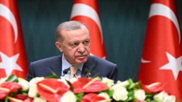 El presidente turco critica a Grecia por su enfoque hostil hacia los inmigrantes
