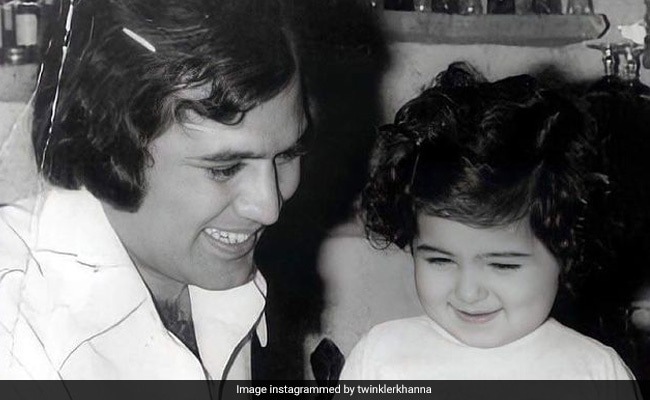On Shared Birthday, Twinkle Posts Throwback Pic Of Herself With Dad Rajesh Khanna