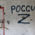 En la región desocupada de Kherson, la policía descubrió siete cámaras de tortura
