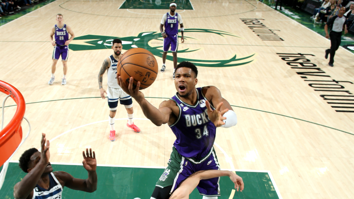 Giannis Antetokounmpo de Bucks se convierte en el primer jugador con 40-20-5 juegos consecutivos desde Wilt Chamberlain
