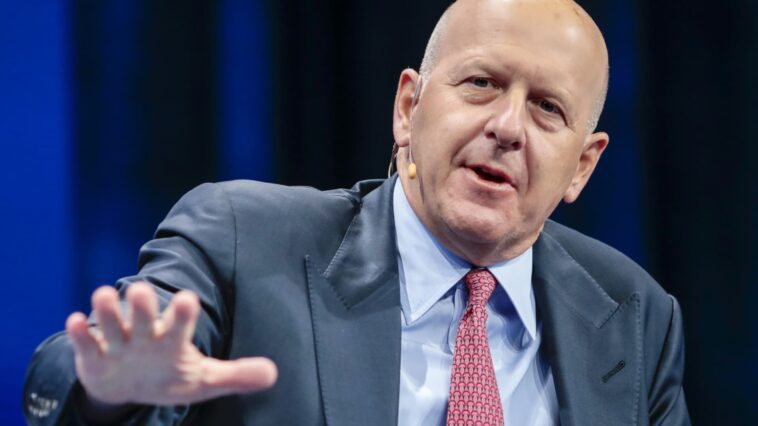 Goldman Sachs advierte a los comerciantes sobre la reducción del grupo de bonos a medida que Wall Street se agacha