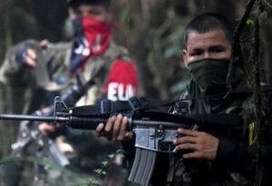 Guerrilleros del ELN realizarán cese al fuego de fin de año en Colombia