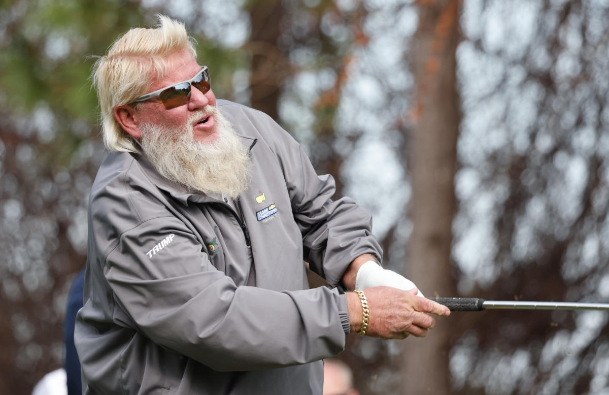 John Daly se someterá a una cirugía de reemplazo de rodilla, dice que tomar un carrito es 