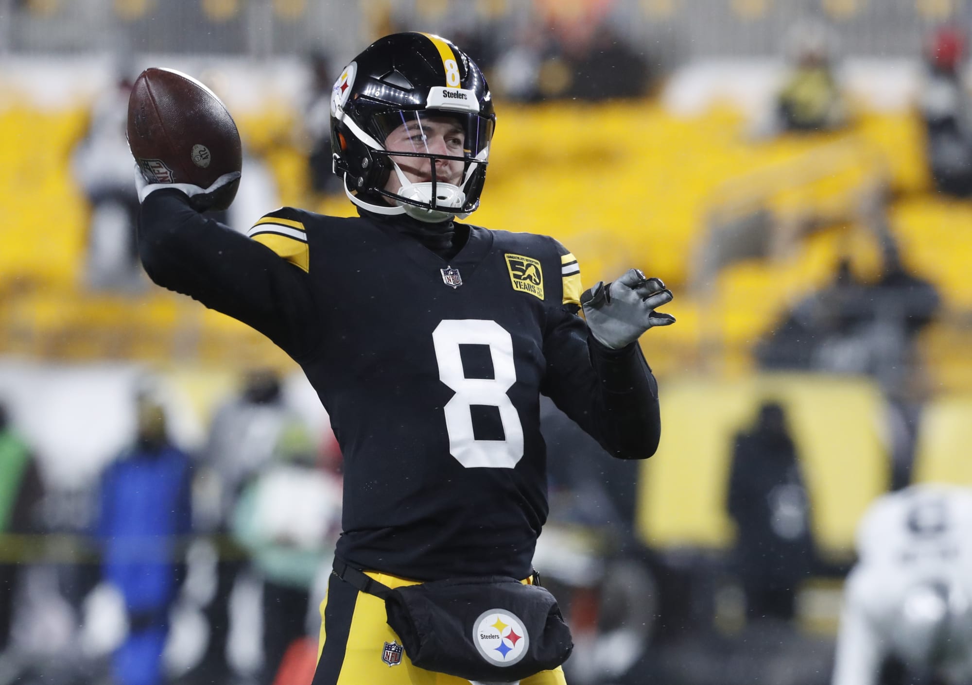 Kenny Pickett les da esperanza a los fanáticos de los Steelers una vez que pueda estar libre de Matt Canadá
