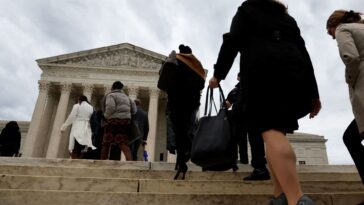 La Corte Suprema toma el caso de alivio de la deuda estudiantil de Biden, mantiene el programa por ahora