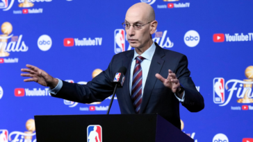 La NBA y el sindicato de jugadores acuerdan extender el plazo para optar por no participar en el actual convenio colectivo