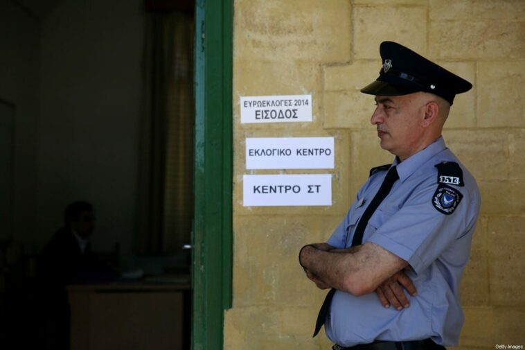 La policía griega allana las oficinas de una empresa de vigilancia israelí
