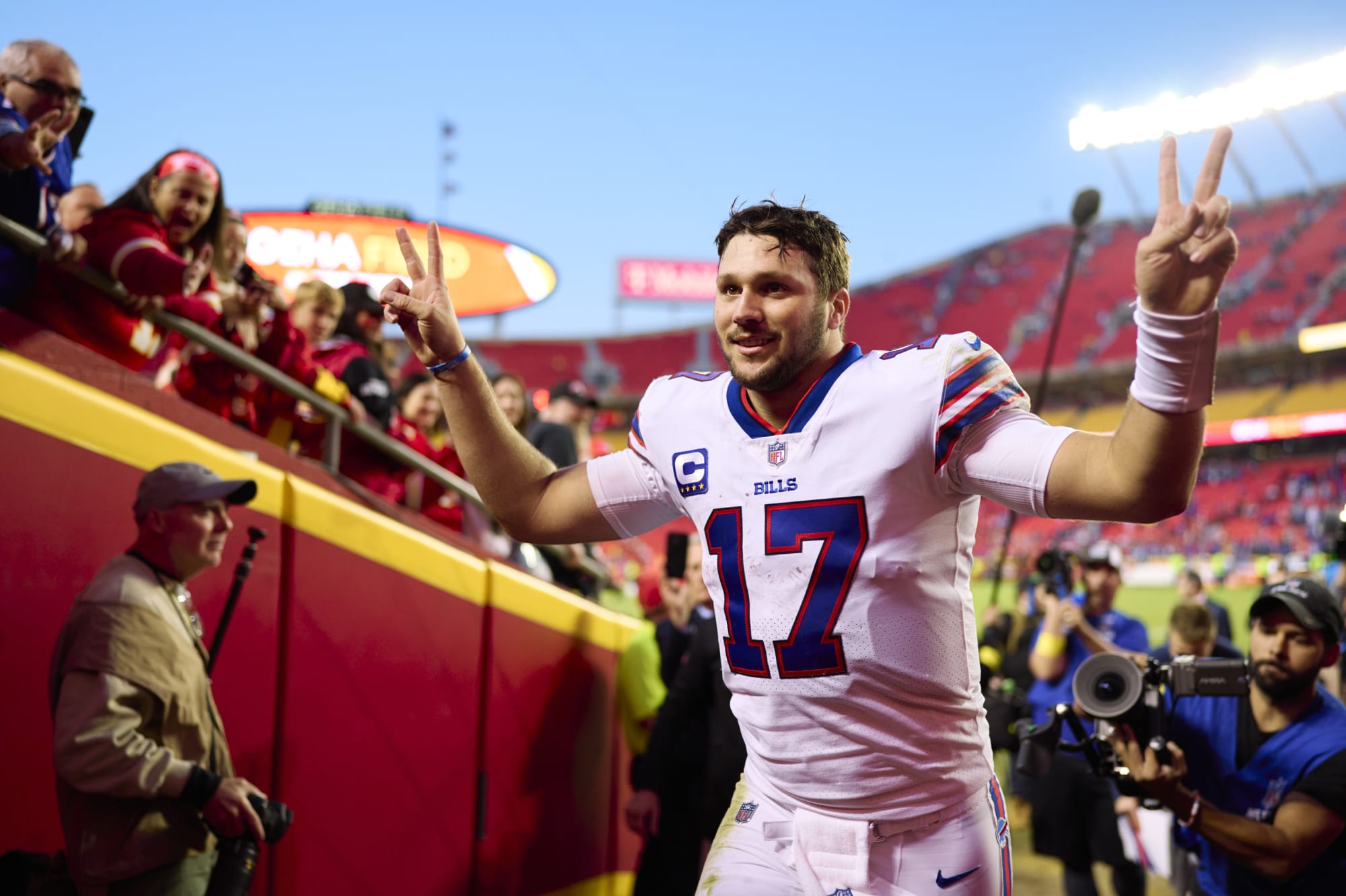 La sonrisa de Josh Allen lo dice todo sobre la lujosa campaña de los Bills para ganarse a OBJ
