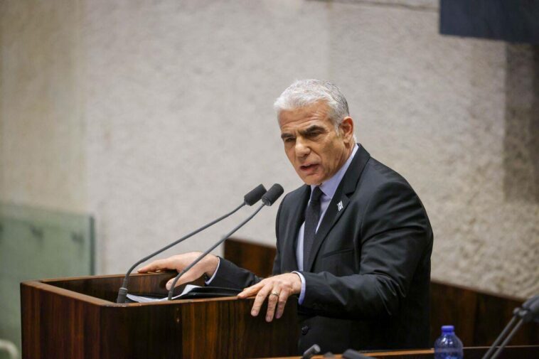 Lapid de Israel promete regreso mientras el gobierno de Netanyahu se prepara para tomar el poder