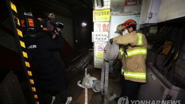 Seoul&apos;s subway Line 3 partially disrupted due to fire on railroad