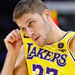 Los Lakers renunciarán al francotirador y expiloto de DoorDash Matt Ryan, según informe