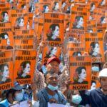 Los abogados de Aung San Suu Kyi se preparan para presentar los argumentos finales en el juicio de la junta