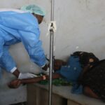 Los casos de cólera aumentan 'alarmantemente' en los campamentos de la República Democrática del Congo, dicen los trabajadores humanitarios