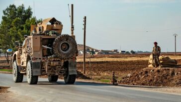 Los kurdos sirios detienen todas las operaciones conjuntas con la coalición liderada por Estados Unidos