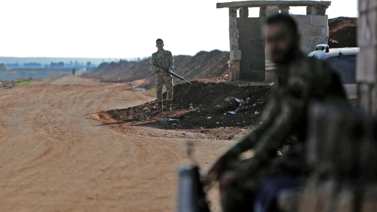 Los ministros de Defensa de Rusia, Siria y Turquía se reúnen en Moscú para las primeras conversaciones desde 2011
