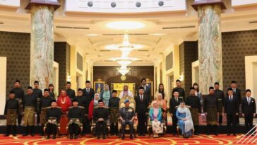 Los viceministros de Malasia juran sus cargos y completan el gabinete del gobierno de unidad del primer ministro Anwar Ibrahim