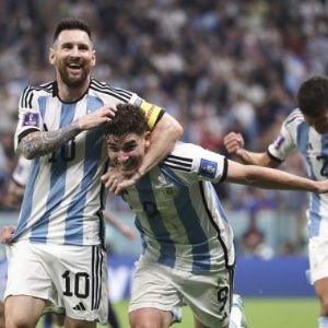 Messi y Álvarez lanzan a Argentina a la final del Mundial
