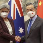 Ministros de China y Australia se reúnen mientras socios comerciales buscan restaurar lazos