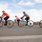 Muchos más ciclistas del Reino Unido hicieron recorridos de 100 millas en 2022 que en 2021, según revelan los datos de Strava