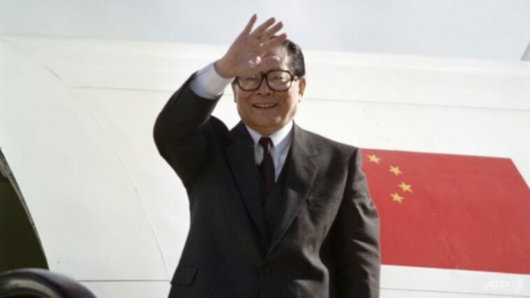 Nostalgia por el legado de Jiang Zemin, un 'crítico mordaz' de China bajo Xi Jinping: observadores