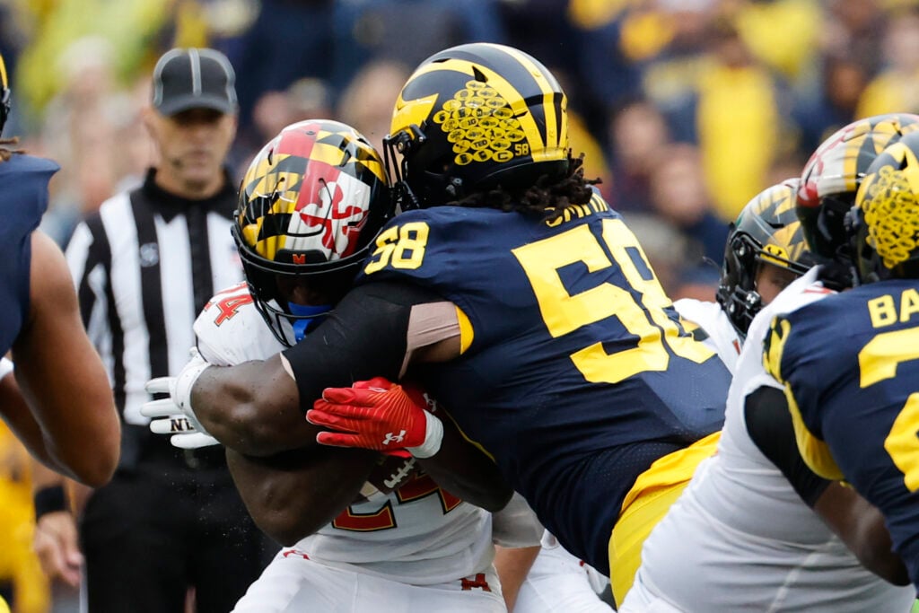 Noticias y rumores del Draft de la NFL: ¿Michigan Duo Mazi Smith, Mike Morris Mulling Draft Decision y Ole Miss RB Zach Evans para regresar?
